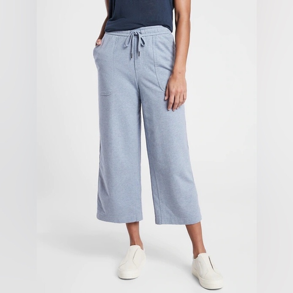 Athleta‎ Farallon Heathered Wide Leg Crop Heather Blue Stretch
